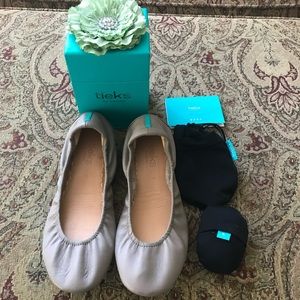 Tieks Taupe